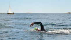 Simning i öppet vatten.